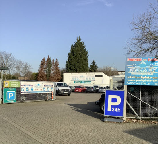 Park & Fly (Shuttle-Service) | Freifläche Parkplatz